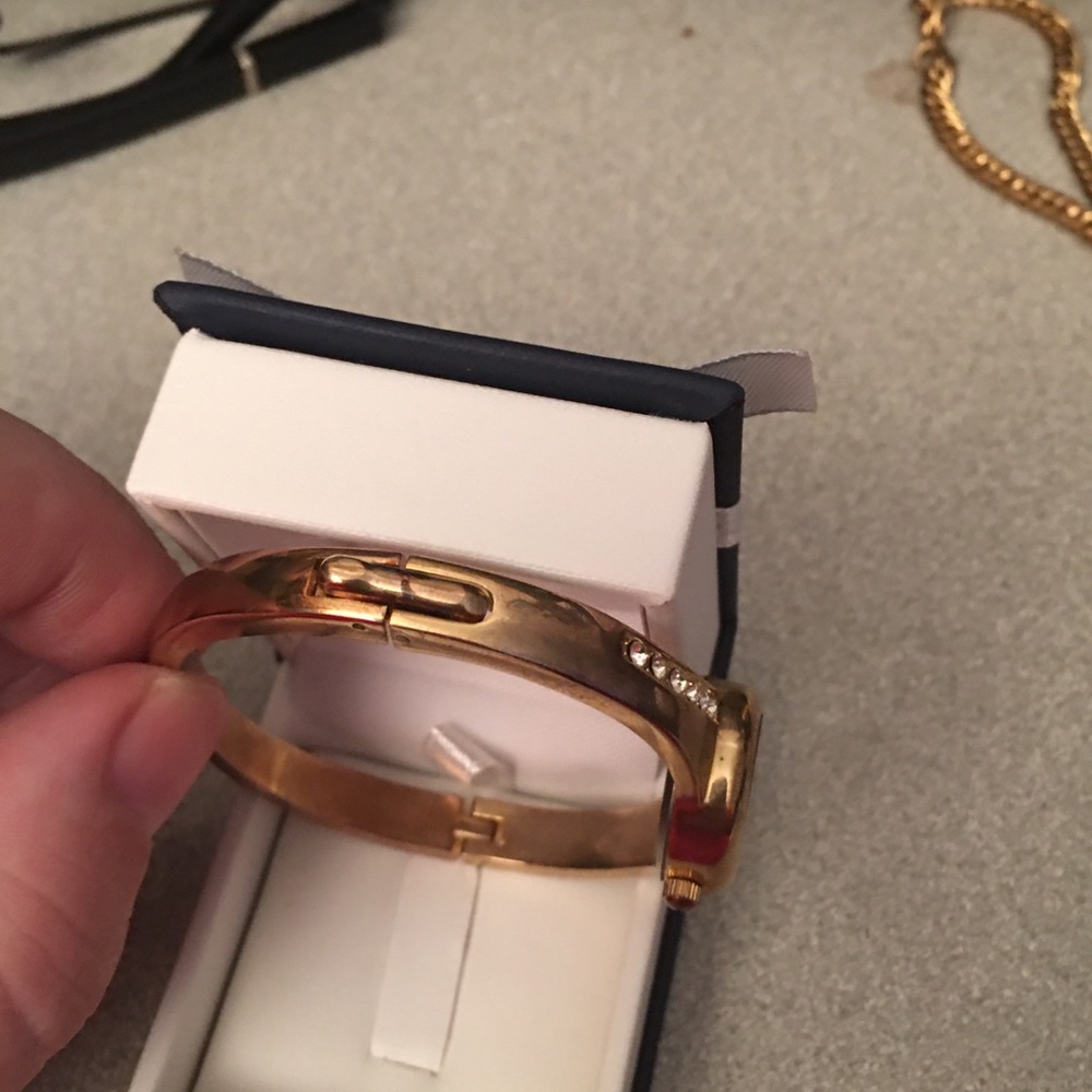 Watch - Picture 1 of 11